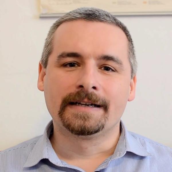 Na volné noze